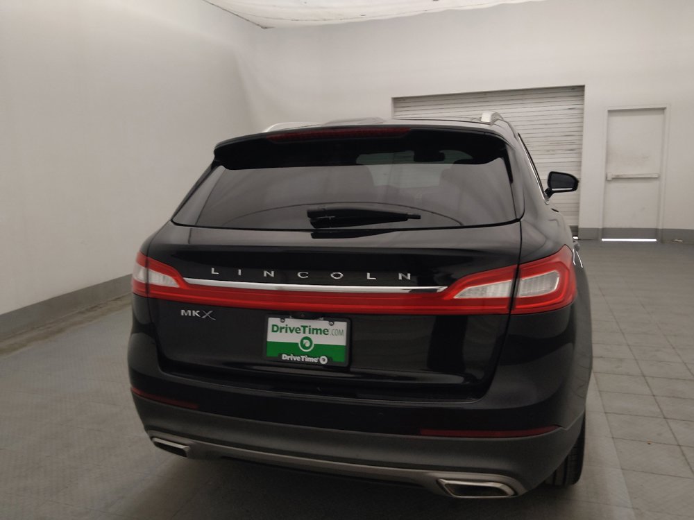 Used 2017 Lincoln MKX Reserve w/ Lincoln MKX Climate Package FWD image 7