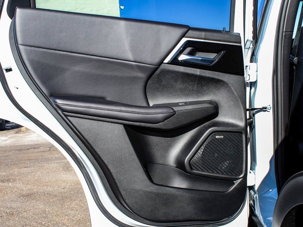 New 2026 Mitsubishi Outlander Trail Edition image 11