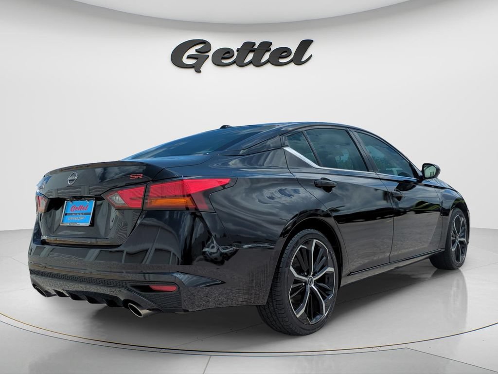 Certified 2024 Nissan Altima 2.5 SR FWD image 5
