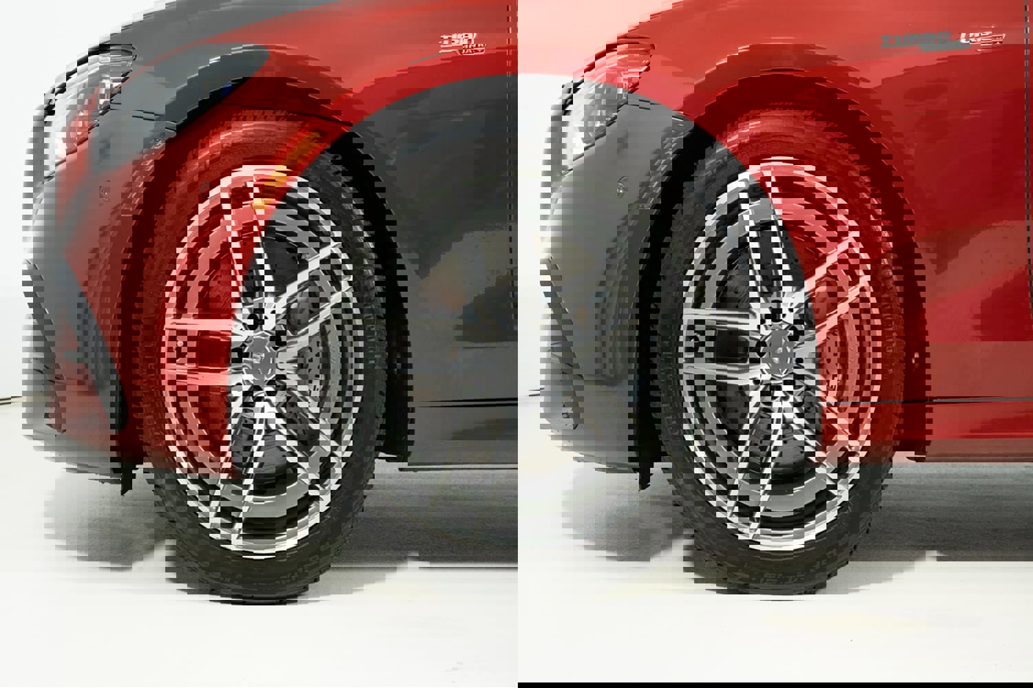 Used 2022 Mercedes-Benz E 53 AMG 4MATIC Sedan w/ Driver Assistance Package image 15