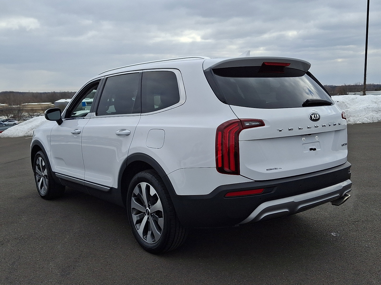 Used 2021 Kia Telluride EX w/ EX Premium Package image 4
