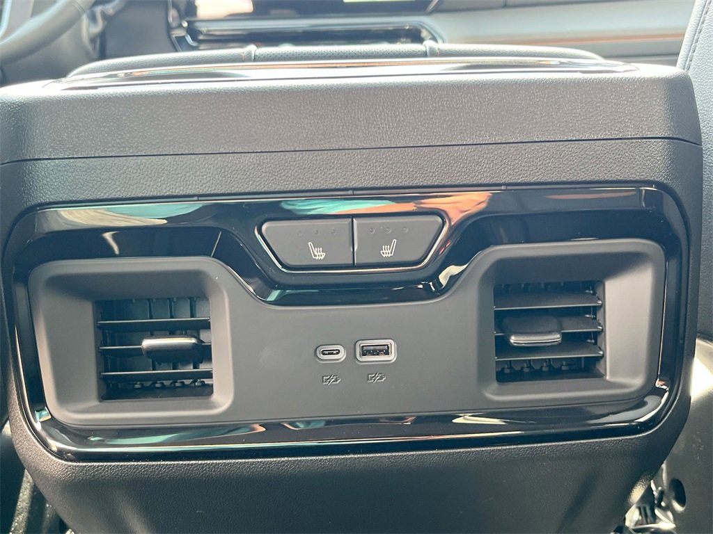 New 2026 GMC Sierra 2500 AT4 w/ AT4 Premium Plus Package image 39