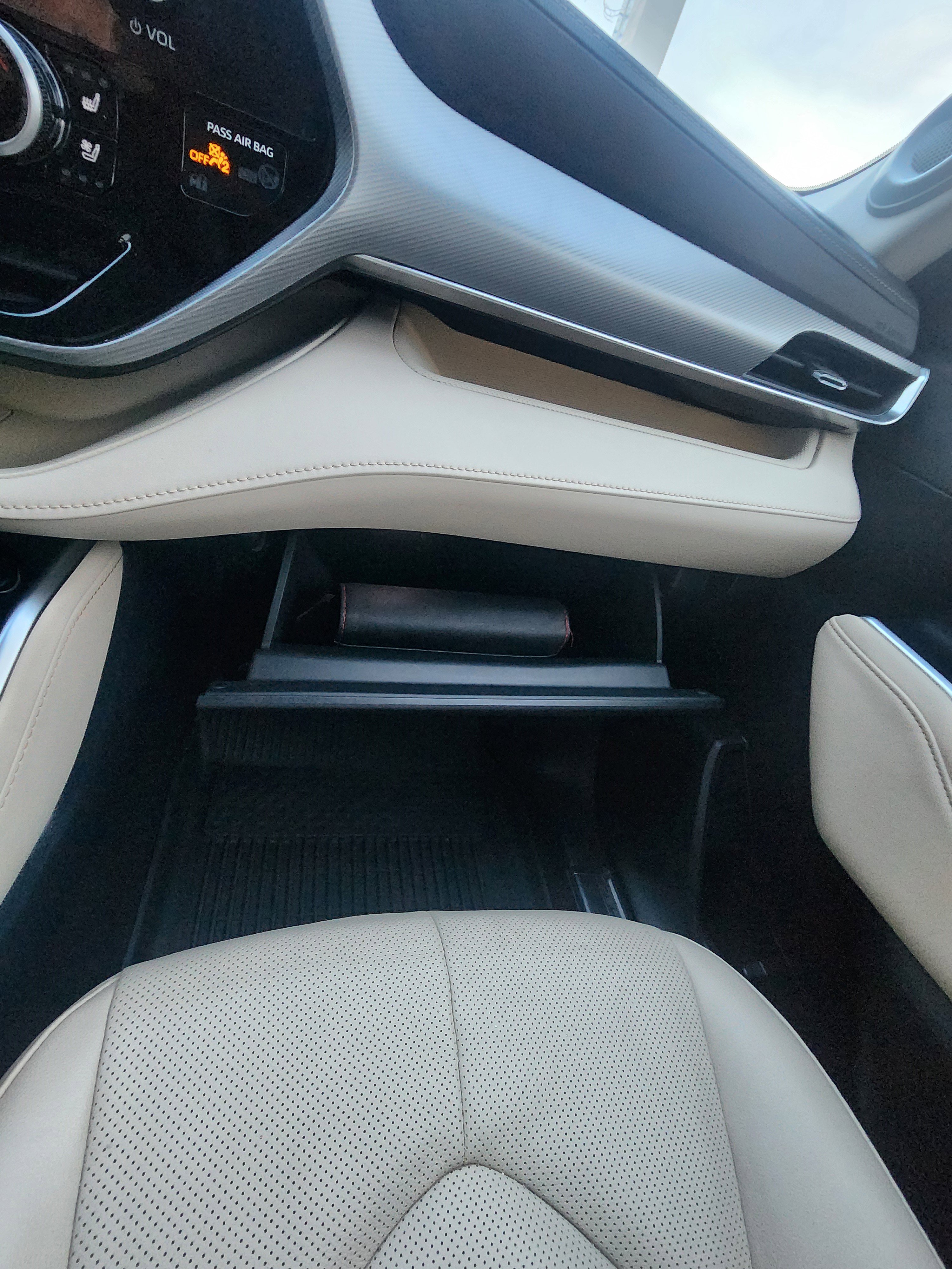 Used 2024 Toyota Highlander Platinum image 12