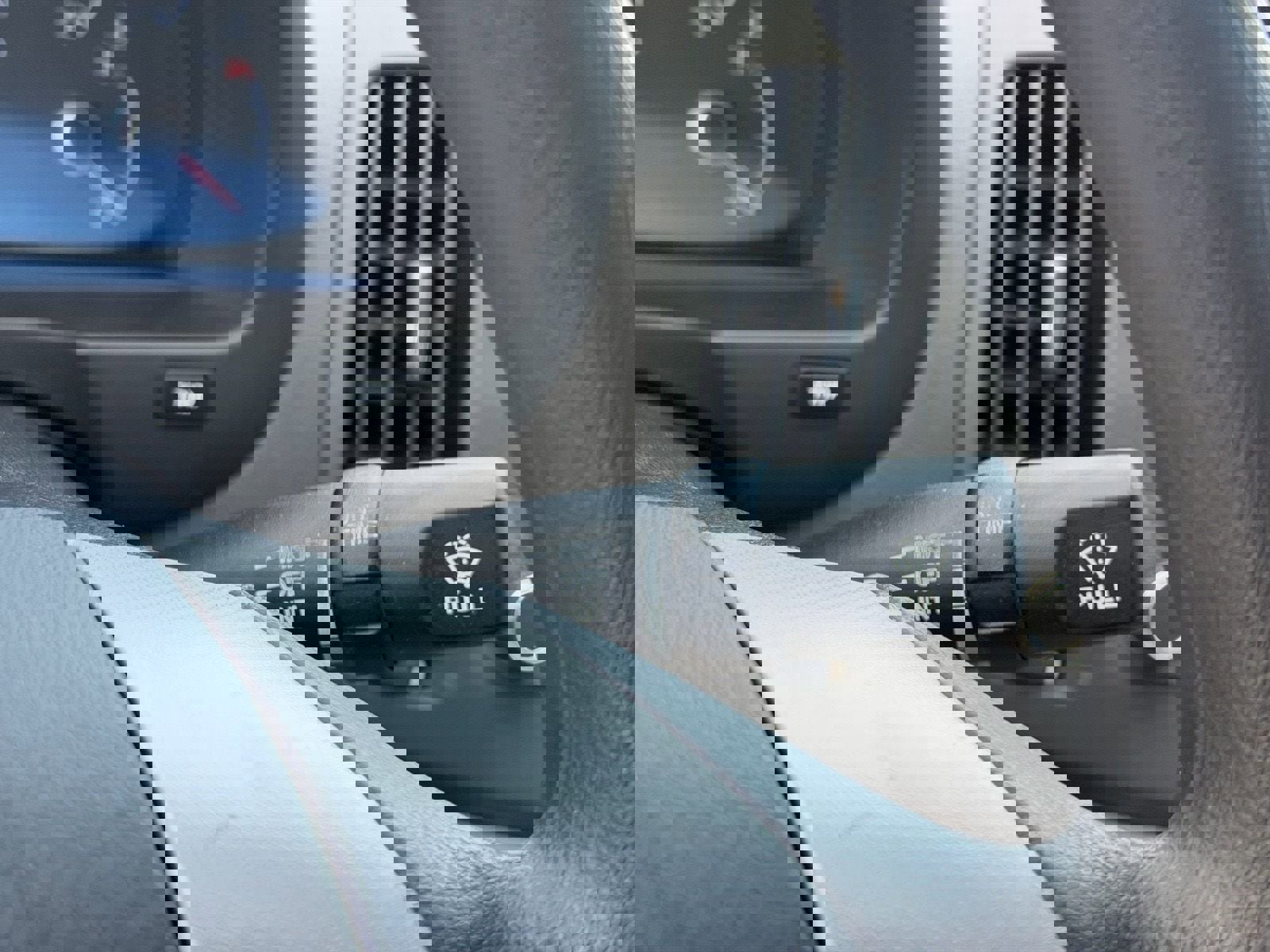 Used 2007 Hyundai Elantra Sedan FWD image 25