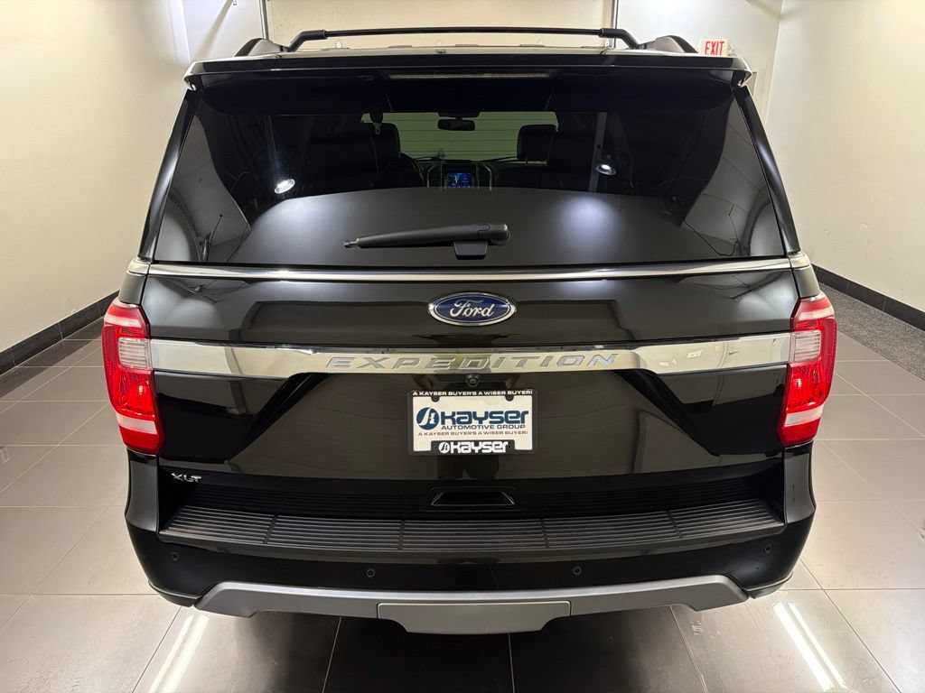 Used 2021 Ford Expedition XLT AWD/4WD image 5