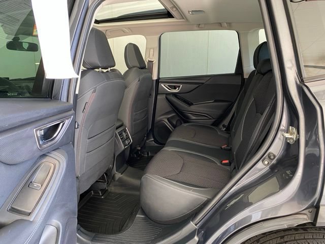 Used 2021 Subaru Forester Premium AWD/4WD image 13