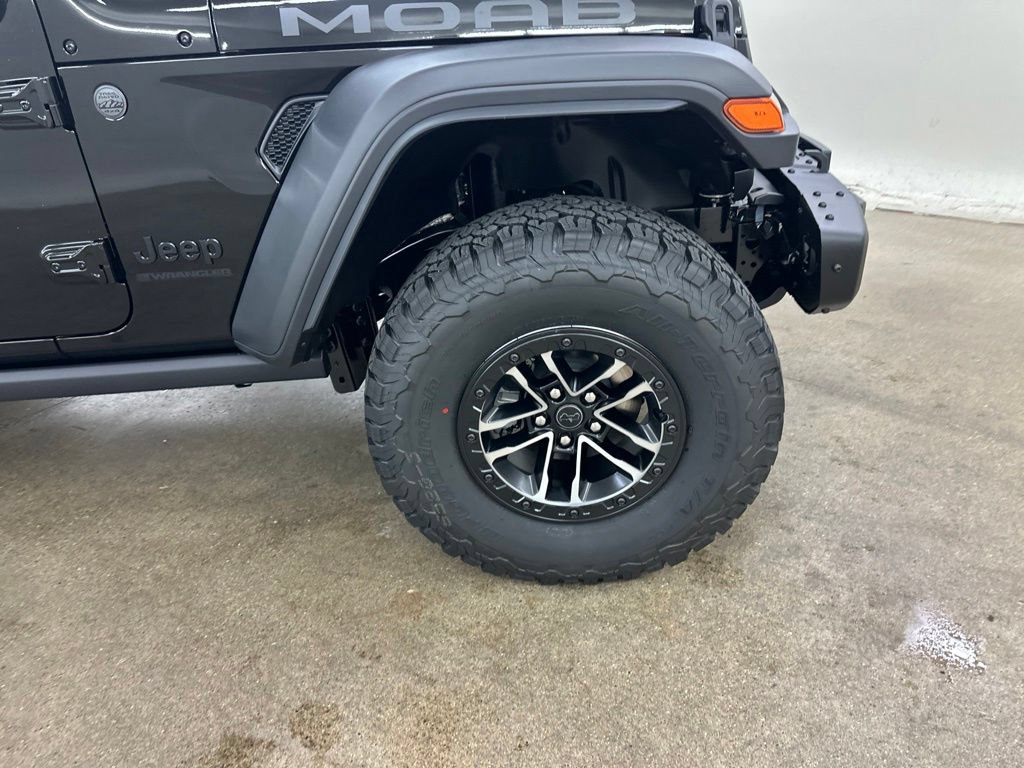New 2026 Jeep Wrangler Unlimited Rubicon 392 w/ Quick Order Package 27X Moab AWD/4WD image 16