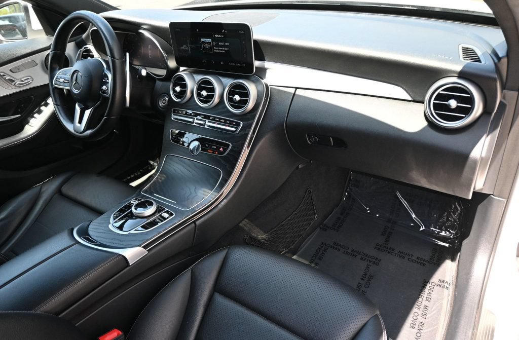 Used 2021 Mercedes-Benz C 300 Sedan image 11