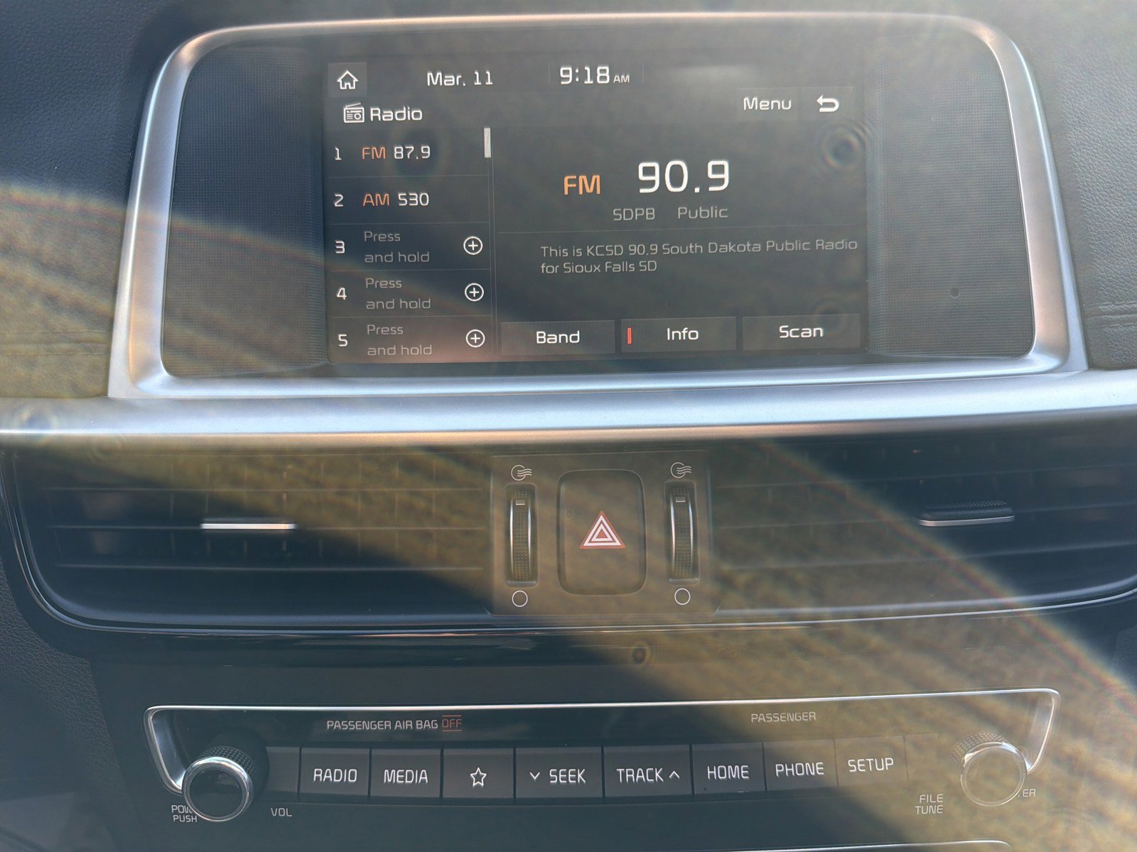 Used 2019 Kia Optima LX image 9