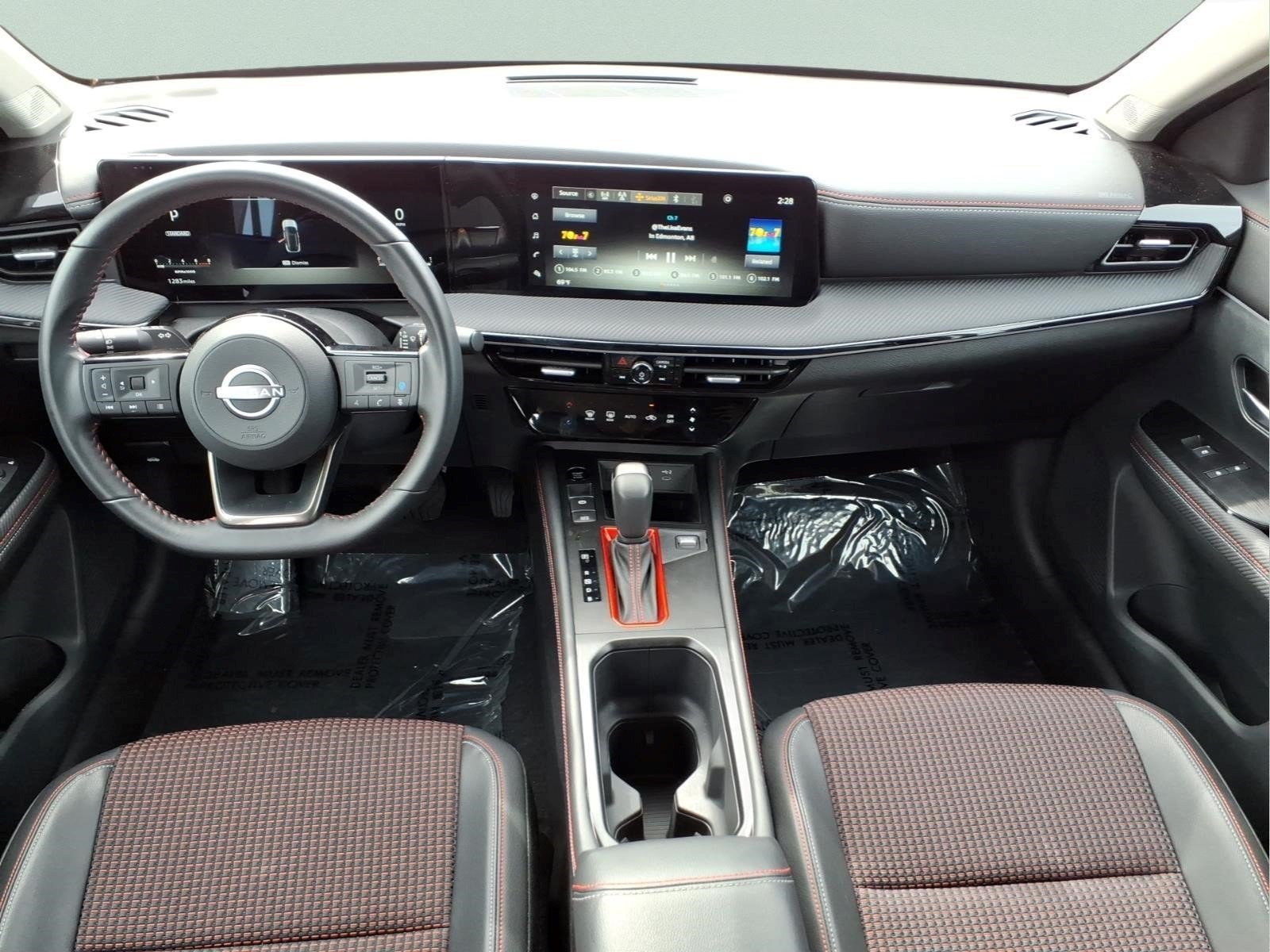 Certified 2025 Nissan Kicks SR AWD/4WD image 11