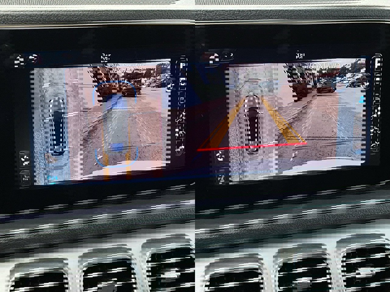 Used 2024 Mercedes-Benz GLE 350 4MATIC image 33