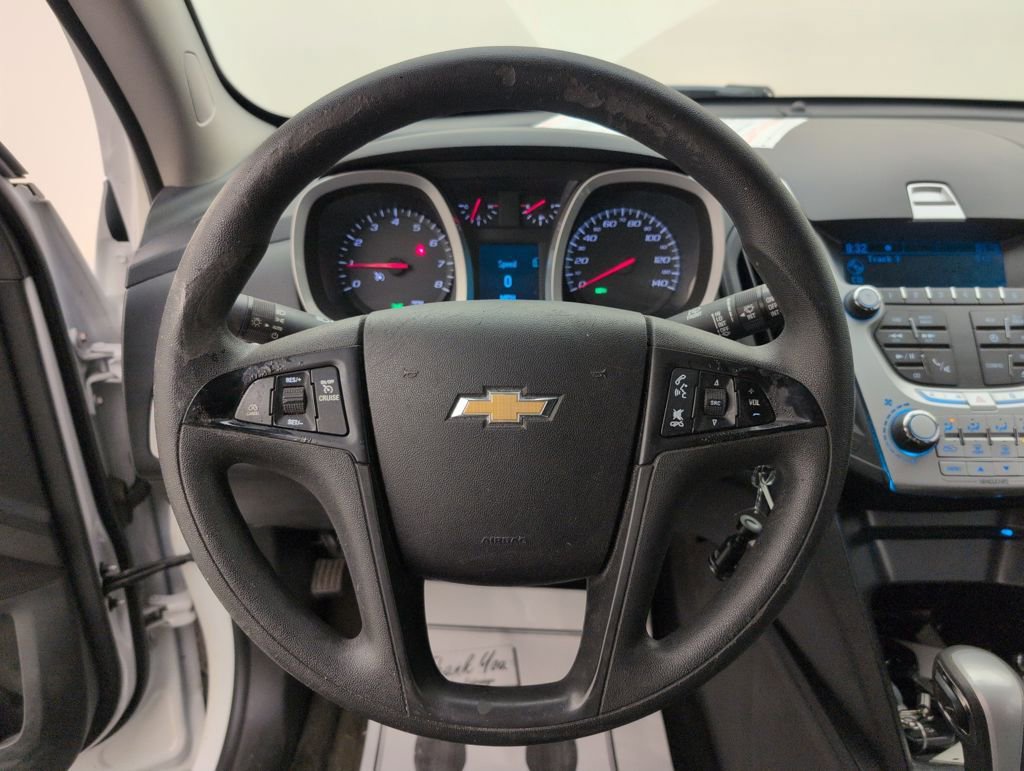 Used 2012 Chevrolet Equinox LS image 24