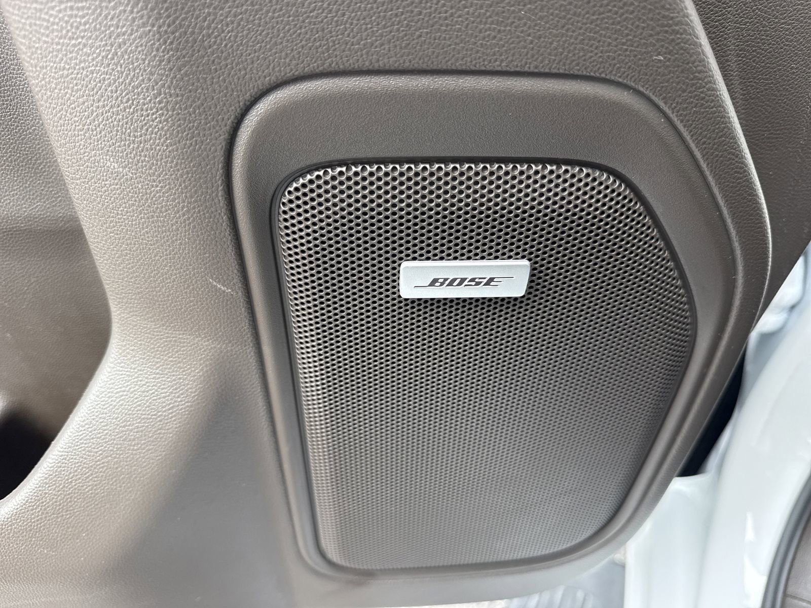 Used 2021 Chevrolet Silverado 1500 LTZ w/ LTZ Premium Package image 38