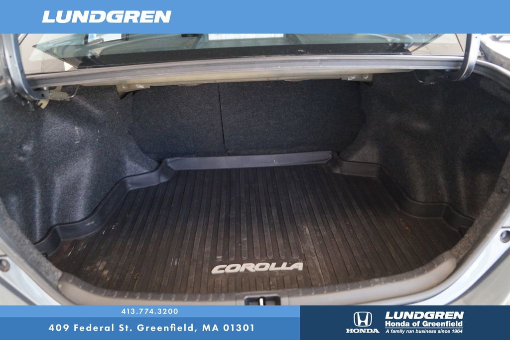 Used 2019 Toyota Corolla LE FWD image 29