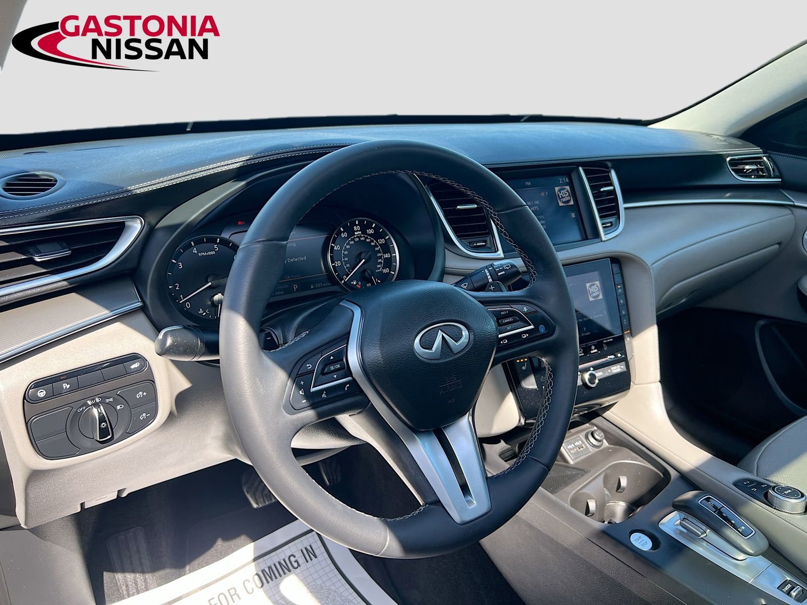 Used 2023 INFINITI QX50 Luxe image 11