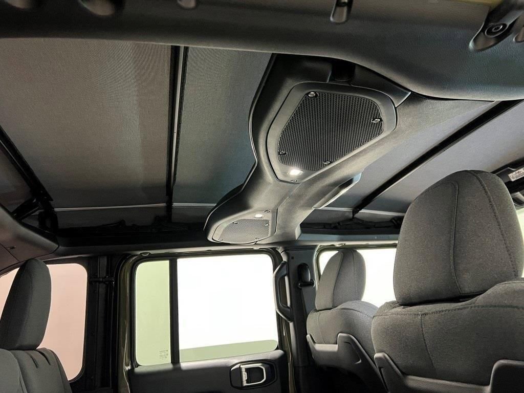 New 2026 Jeep Wrangler Unlimited Rubicon w/ Safety Group image 12