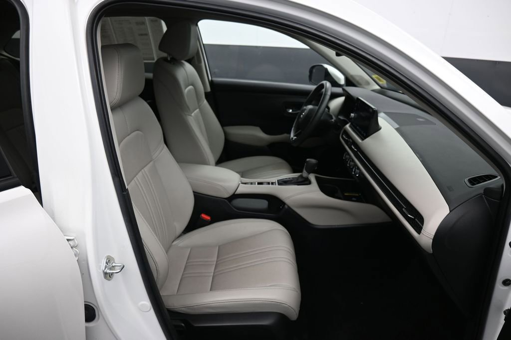 Used 2024 Honda HR-V EX-L image 24