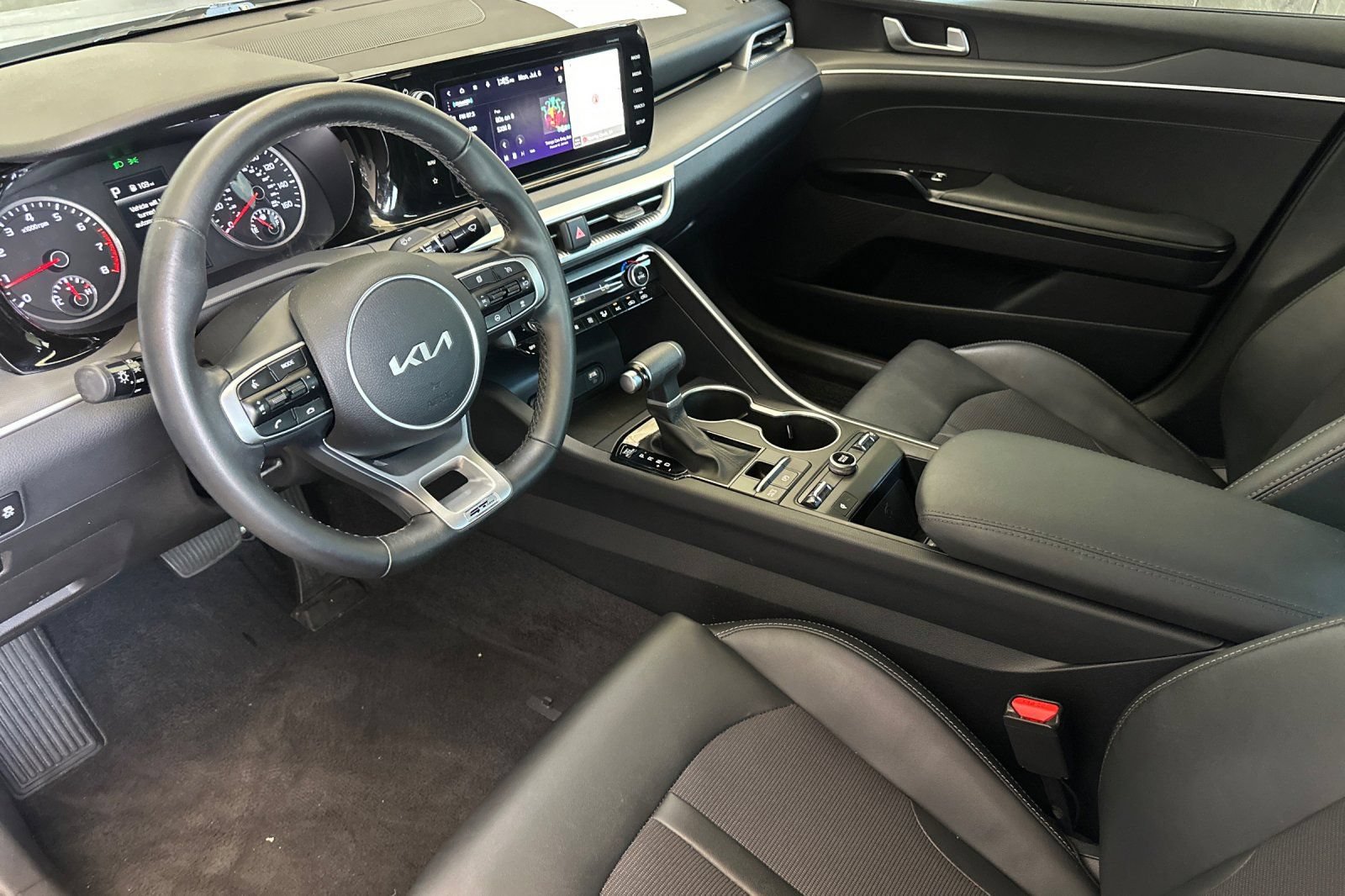 Certified 2024 Kia K5 GT-Line FWD image 10