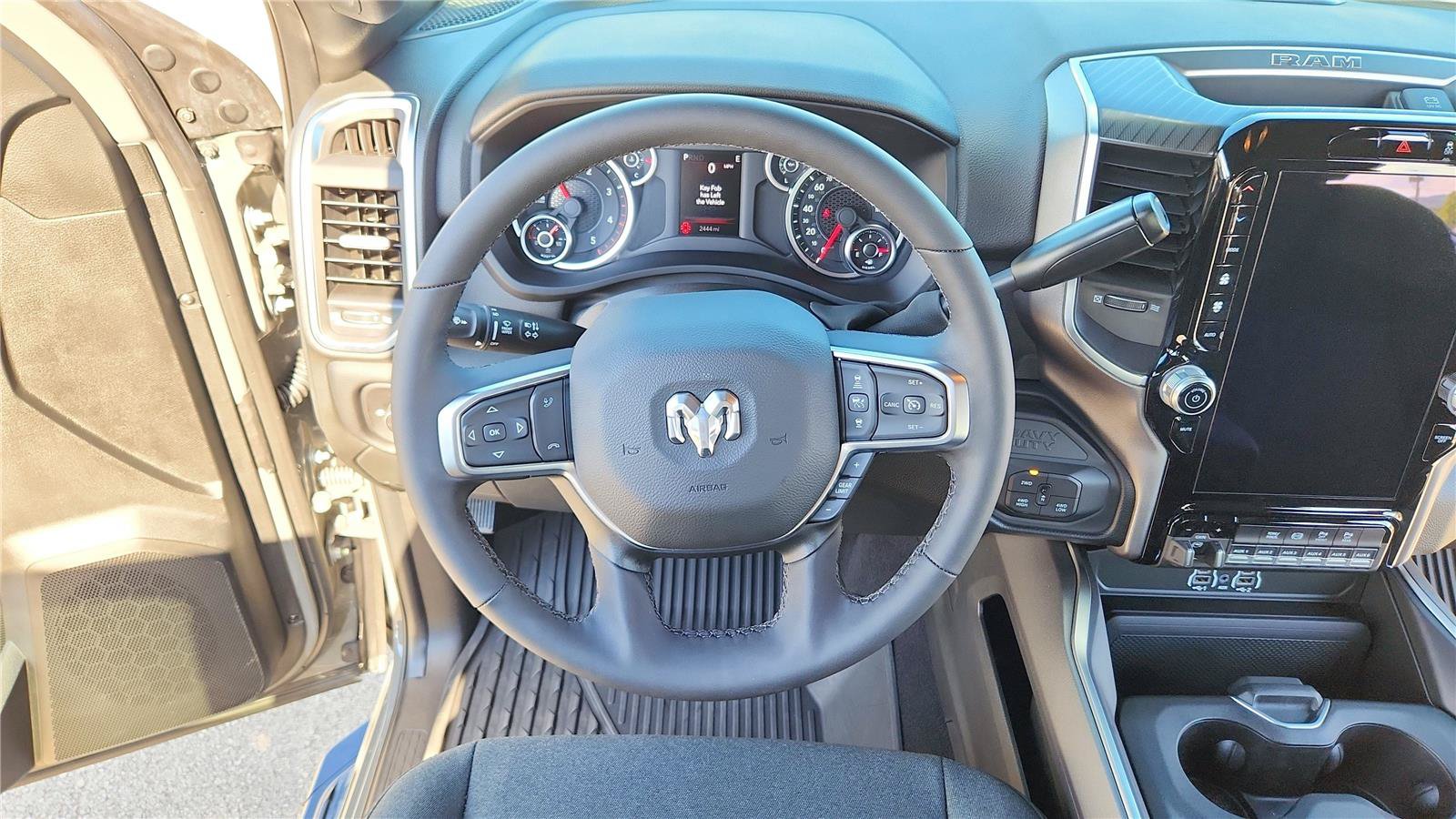 Used 2026 RAM 2500 Big Horn AWD/4WD image 10