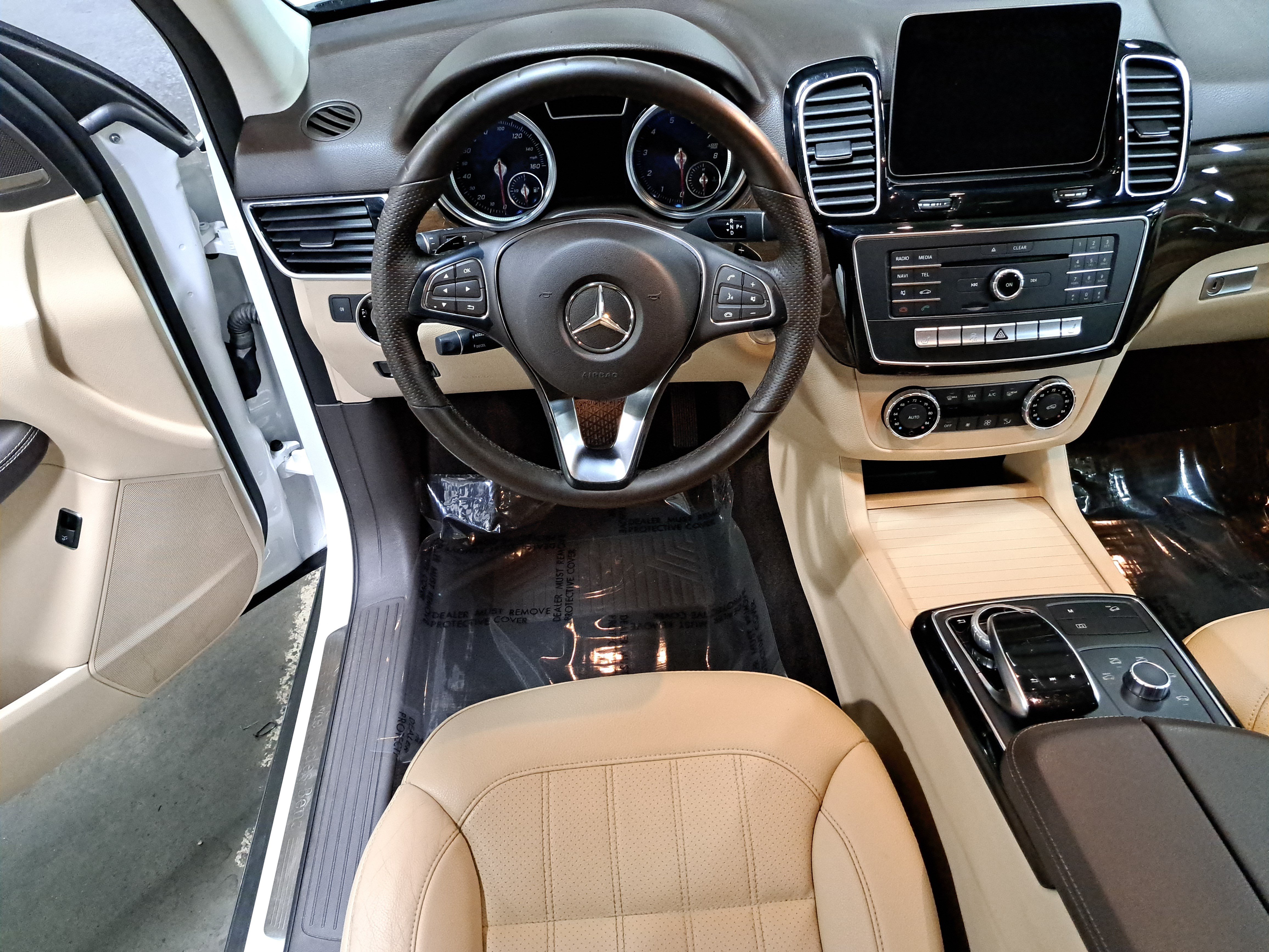 Used 2018 Mercedes-Benz GLE 350 4MATIC image 17