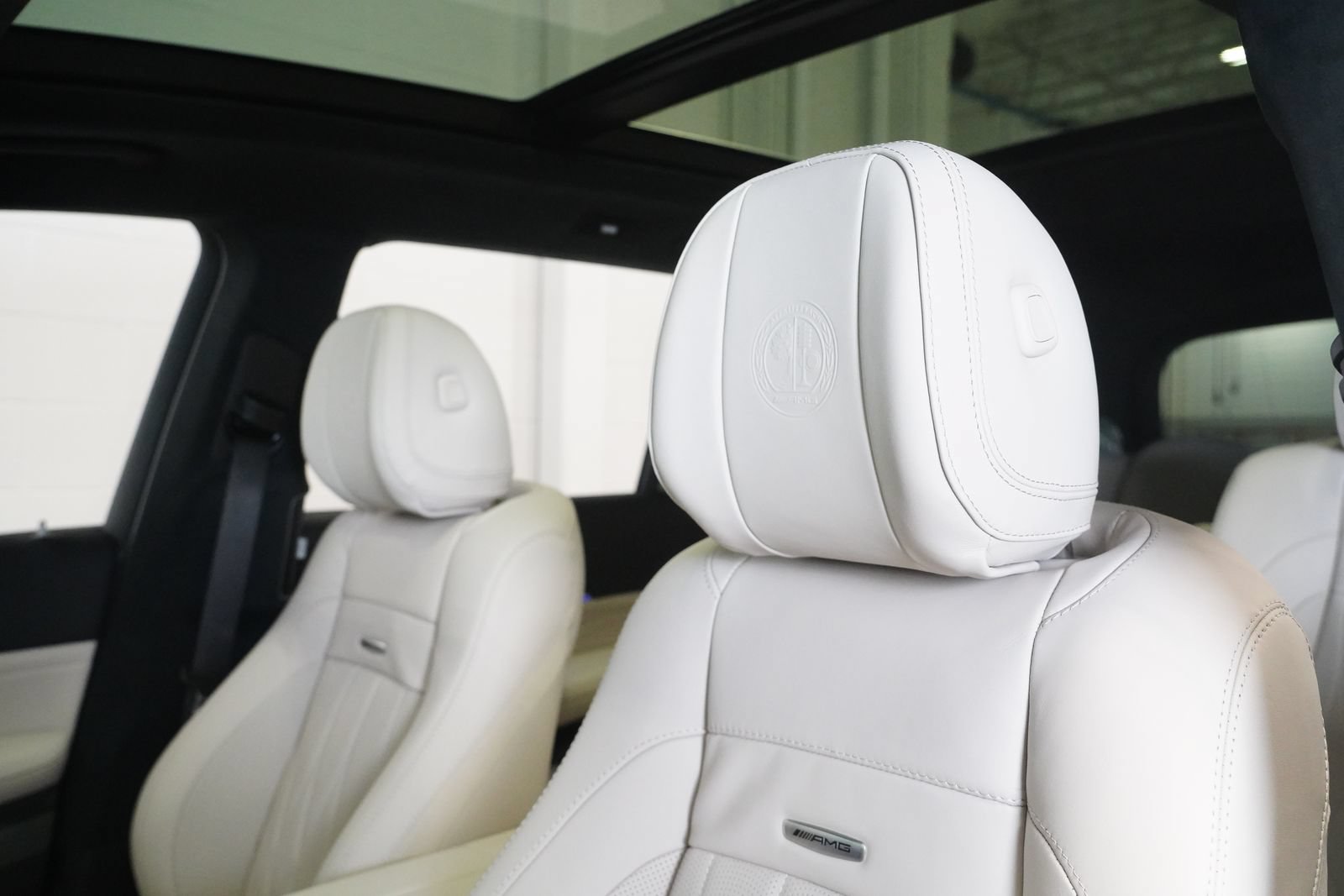 New 2026 Mercedes-Benz GLS 63 AMG 4MATIC image 15