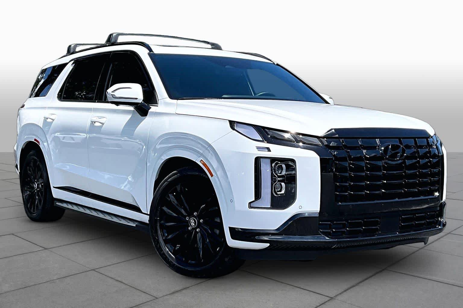Used 2025 Hyundai Palisade Calligraphy AWD/4WD image 3