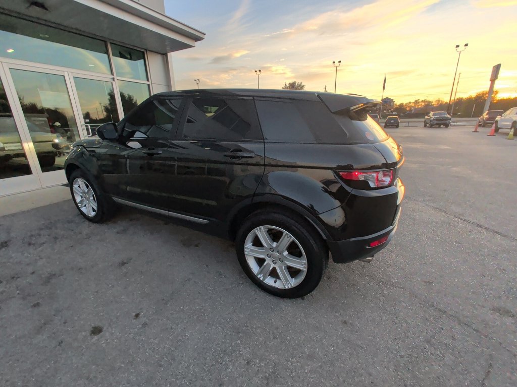 Used 2014 Land Rover Range Rover Evoque Pure Premium AWD/4WD image 4