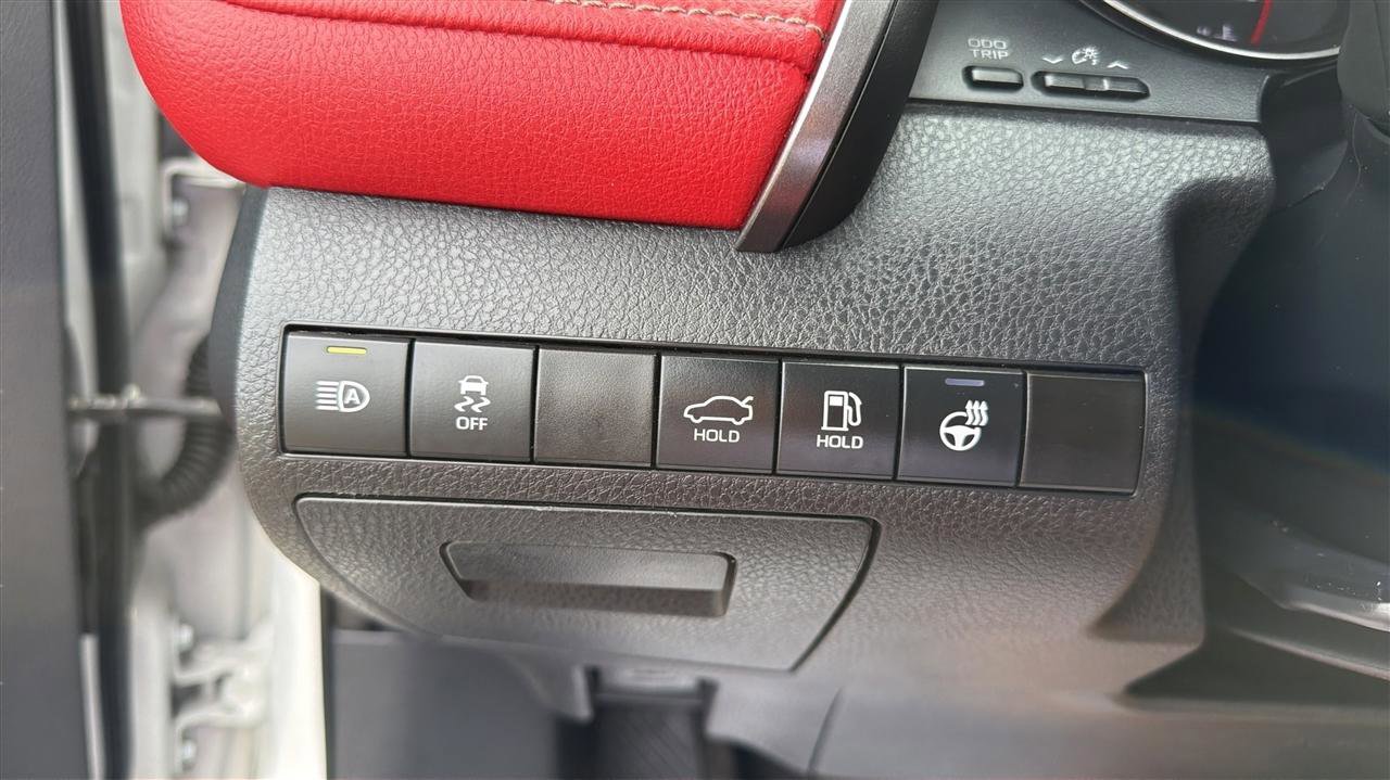 Used 2024 Toyota Camry XSE w/ Cold Weather Package AWD/4WD image 28