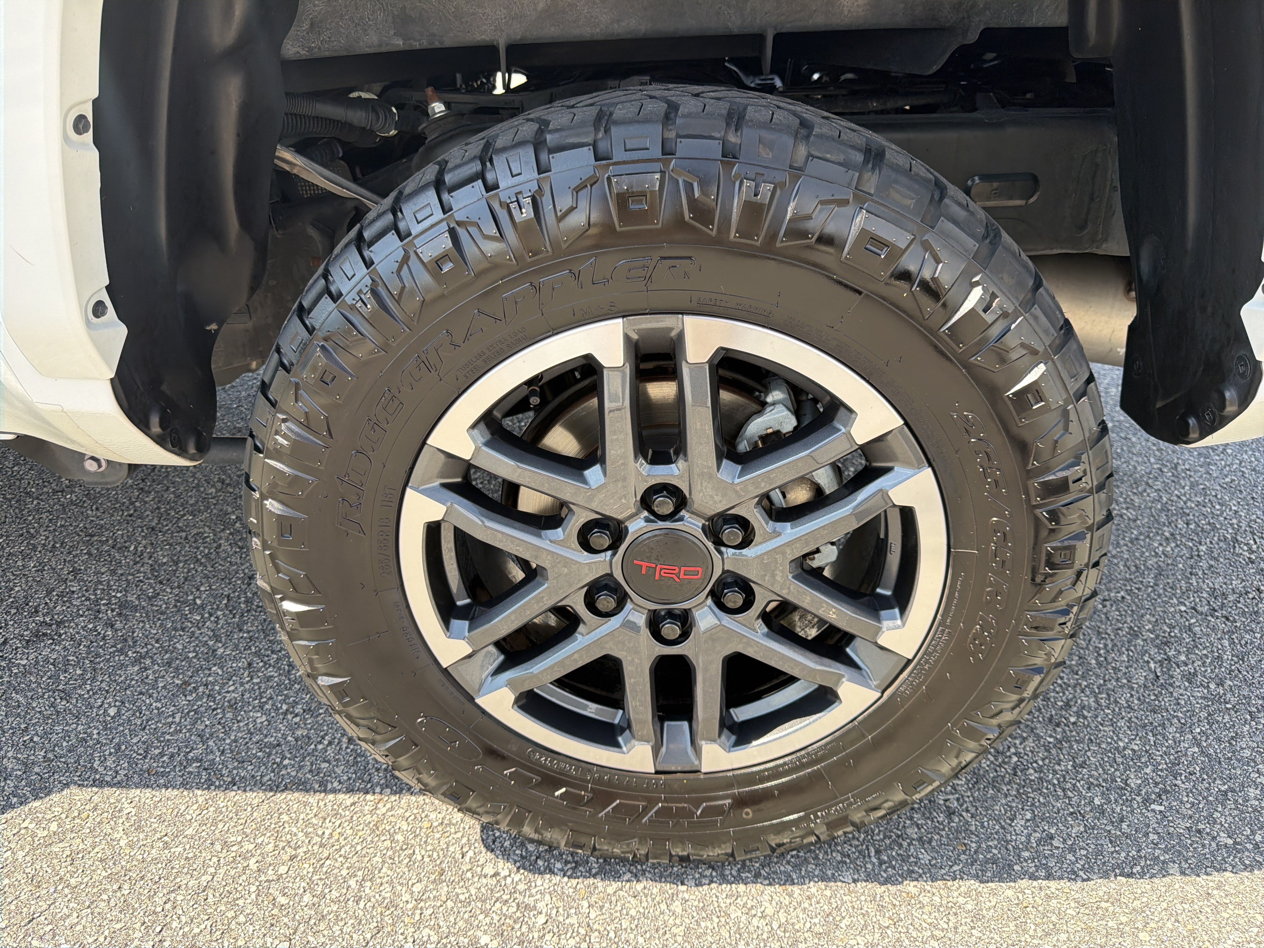 Certified 2024 Toyota Tacoma TRD Sport RWD image 30