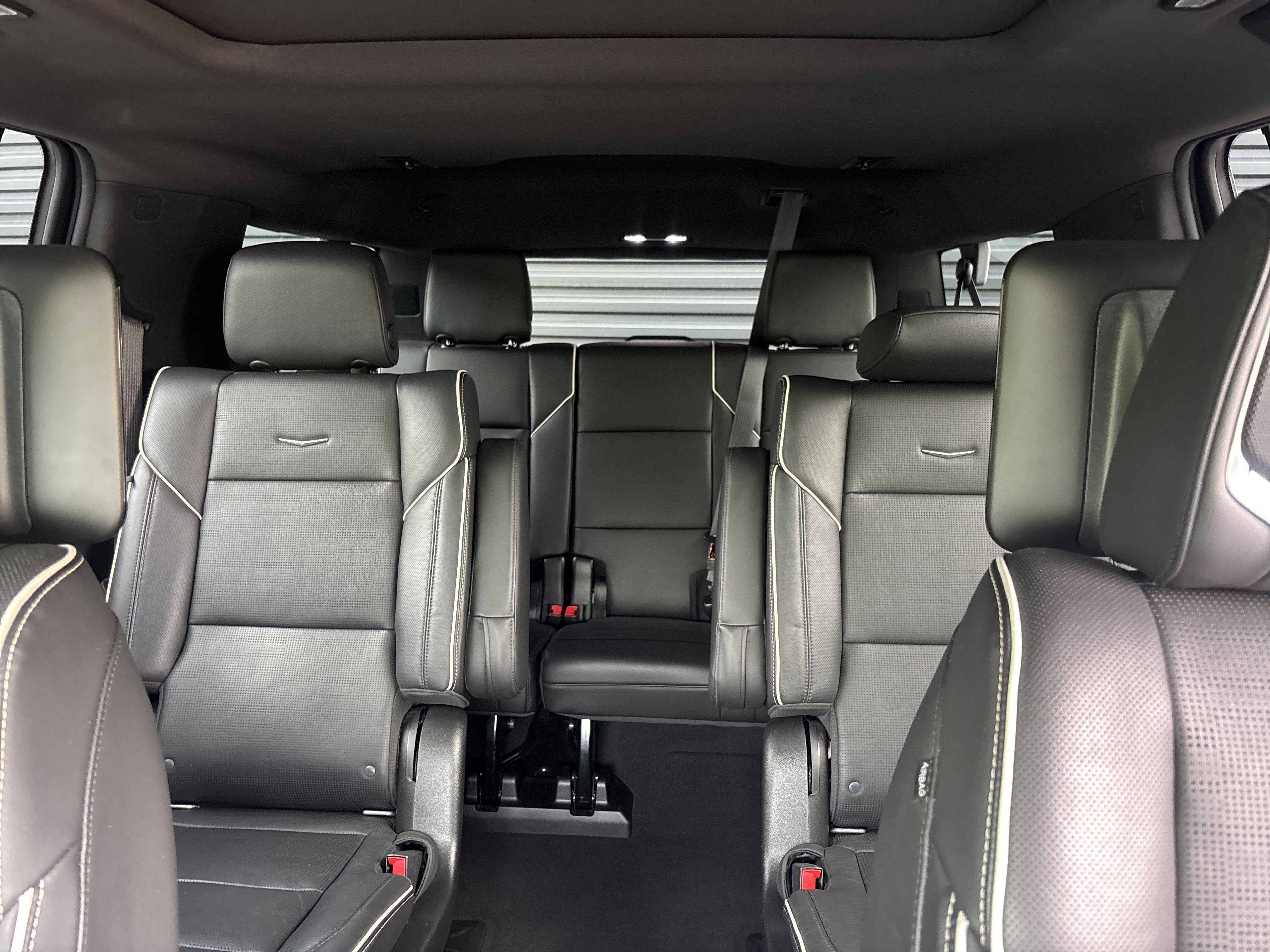 Used 2021 Cadillac Escalade ESV Sport w/ Driver Assist Tech Package AWD/4WD image 25
