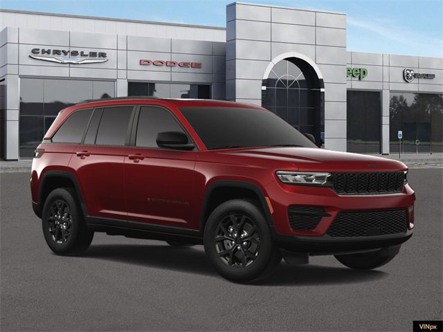 New 2025 Jeep Grand Cherokee Laredo image 11