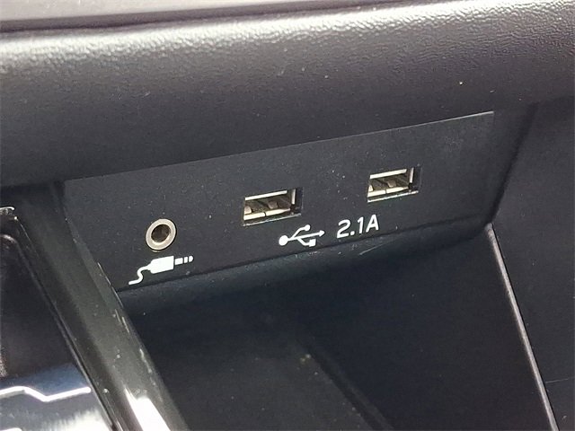 Used 2020 Subaru Outback Limited w/ Popular Package #2 image 26