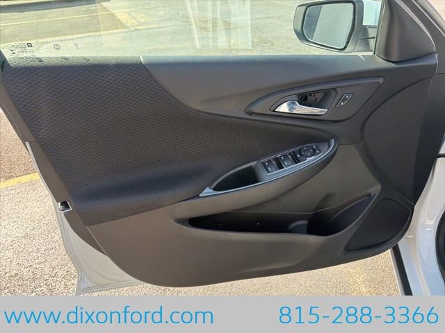Used 2023 Chevrolet Malibu LT FWD image 23