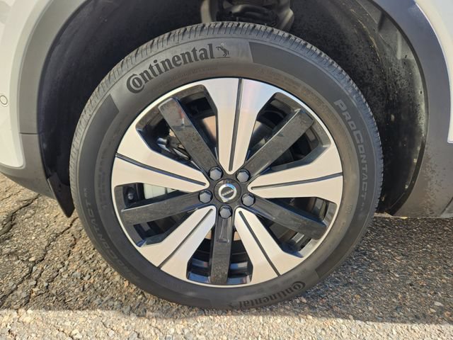 Certified 2023 Volvo C40 P8 Recharge Plus w/ Protection Package Premier AWD/4WD image 19