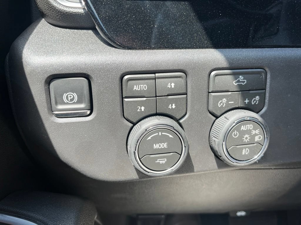 New 2026 Chevrolet Silverado 1500 LT Trail Boss w/ Protection Package AWD/4WD image 18