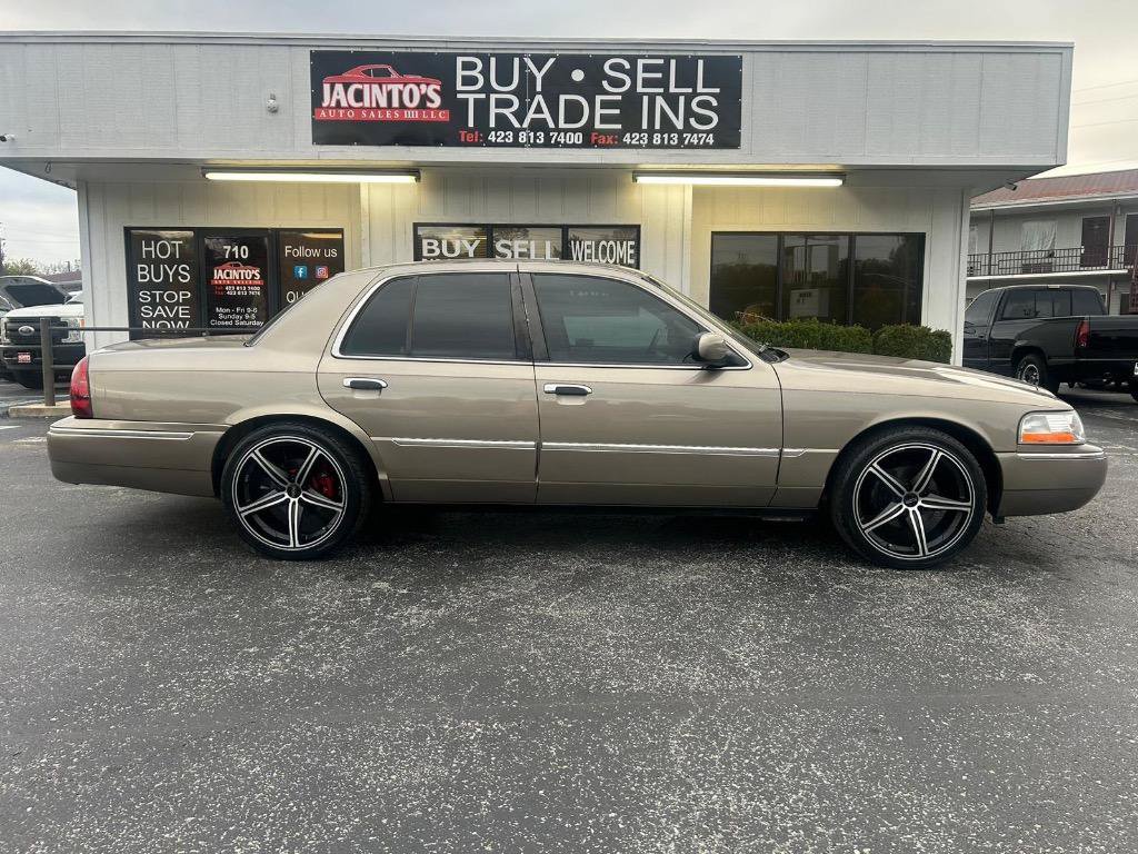 Used 2003 Mercury Grand Marquis LSE RWD image 1