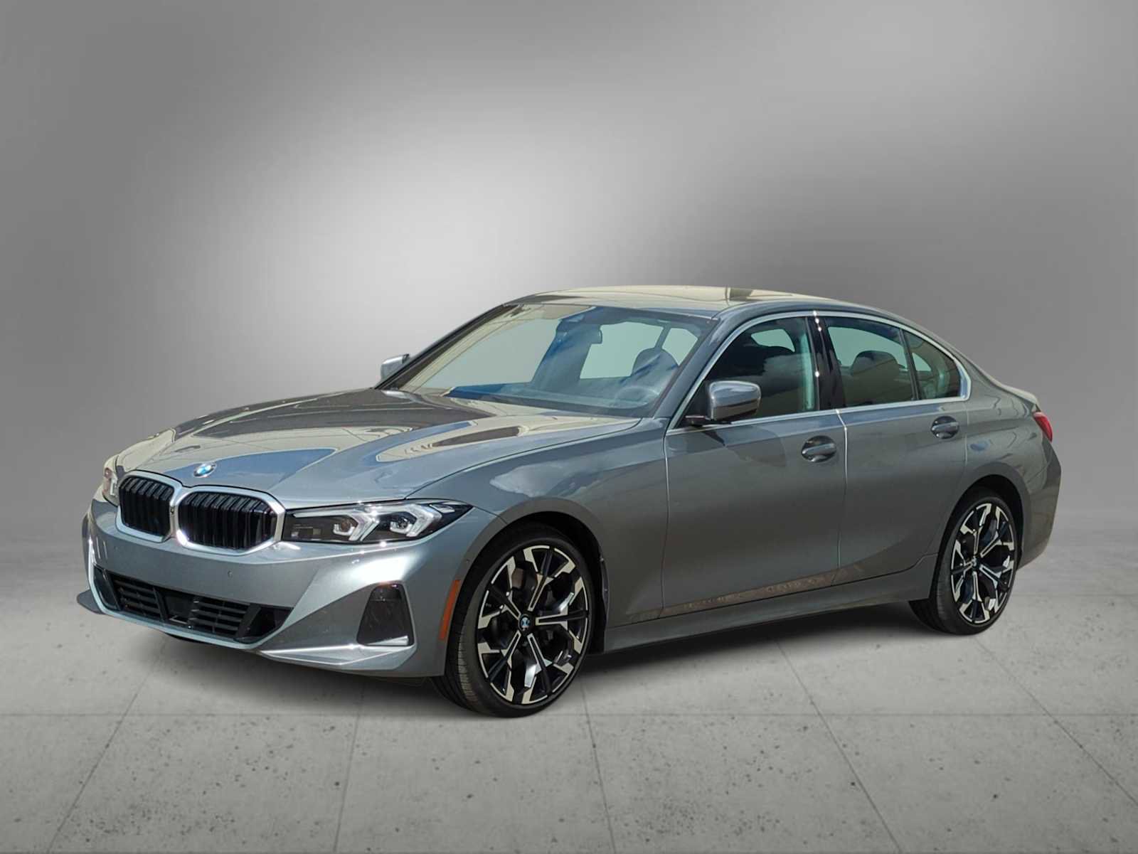 New 2025 BMW 330i xDrive Sedan w/ Premium Package image 4