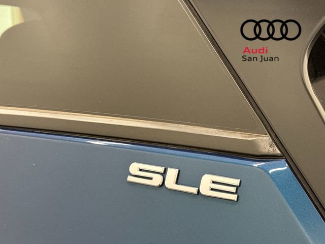 Used 2021 GMC Terrain SLE w/ Driver Convenience Package image 13