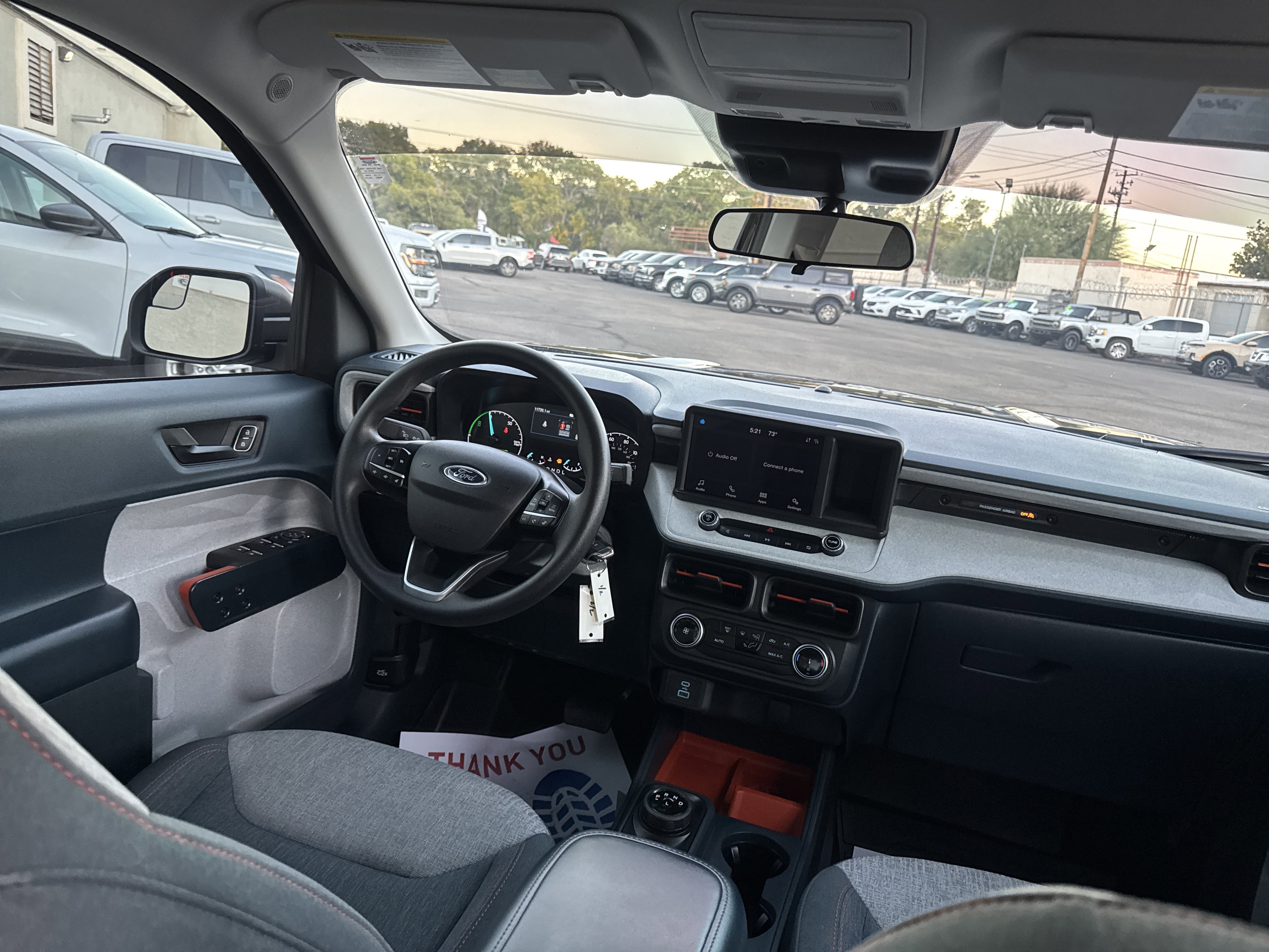 Used 2024 Ford Maverick XLT image 11