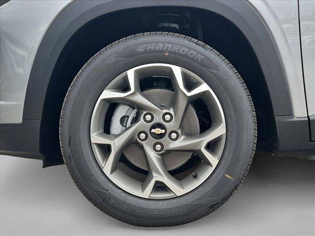 New 2026 Chevrolet Trax LT w/ Driver Confidence Package FWD image 10