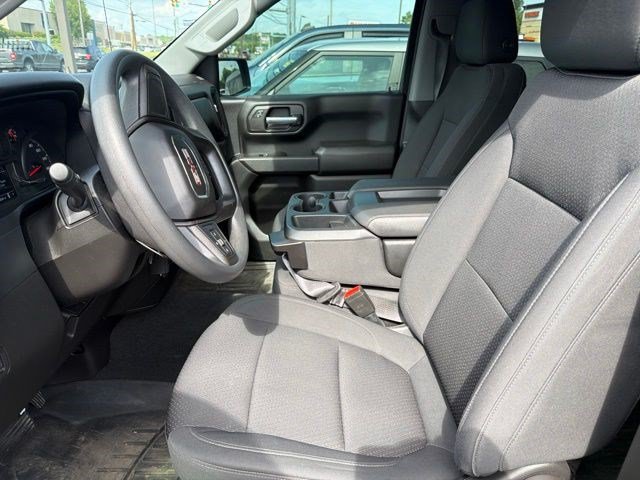 Used 2021 GMC Sierra 1500 4x4 Crew Cab w/ Sierra Value Package image 37