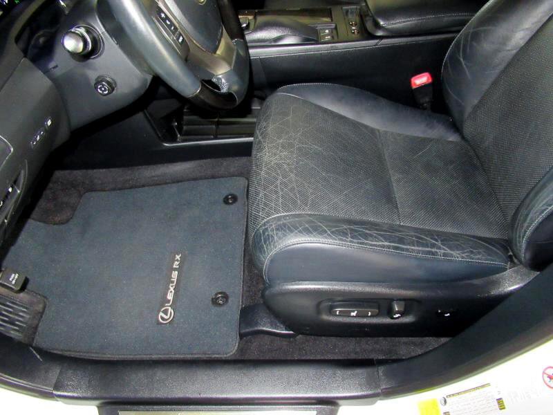Used 2013 Lexus RX 450h AWD image 31