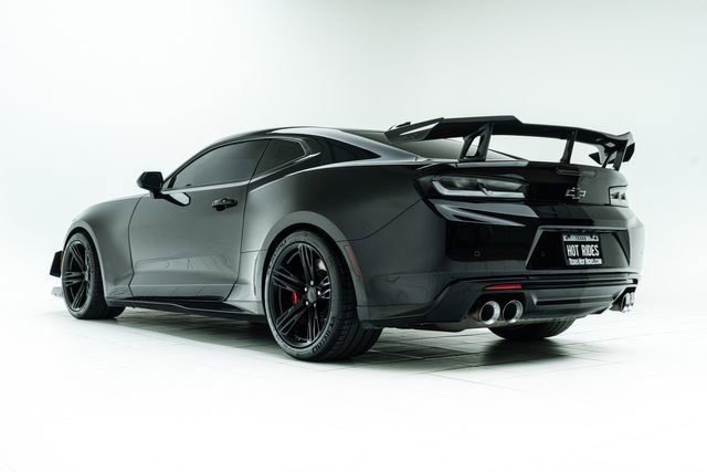 Used 2018 Chevrolet Camaro ZL1 image 17