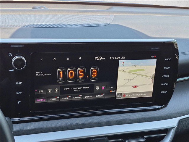 Used 2022 Kia K5 GT-Line w/ GT-Line FWD Premium Package image 12