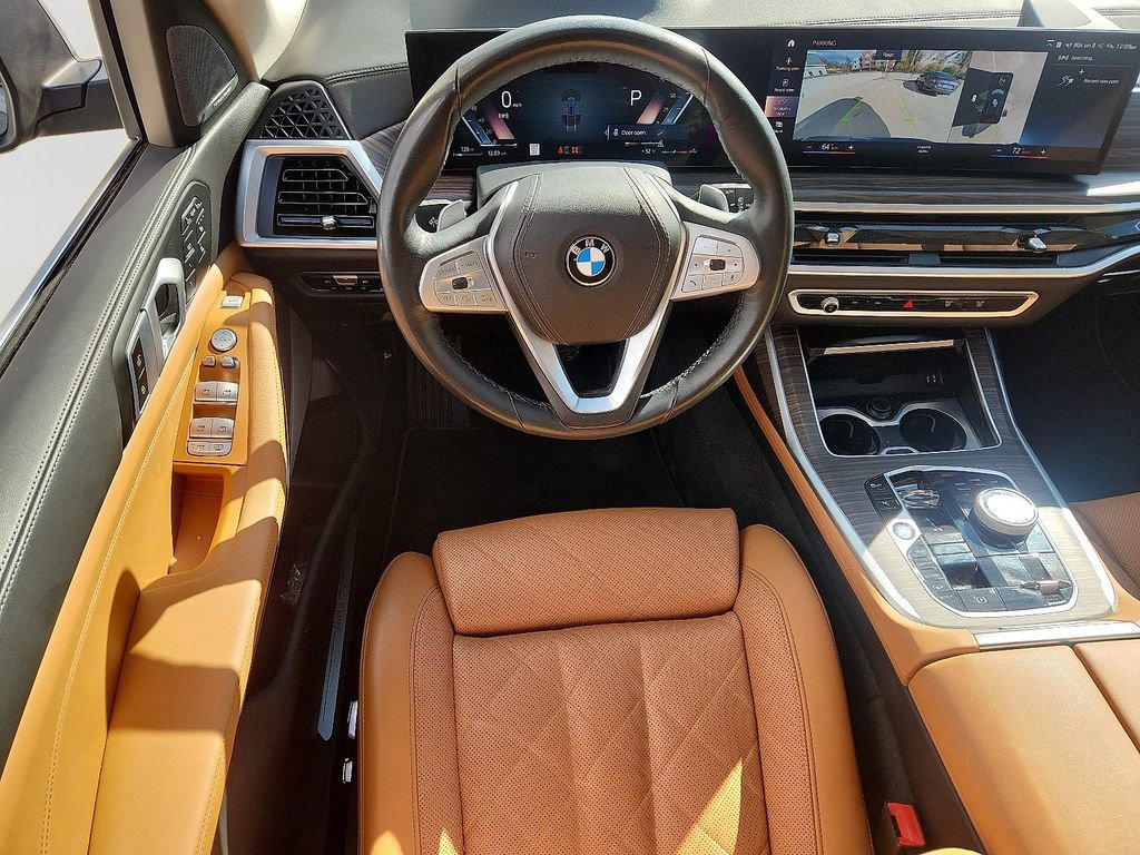 Used 2023 BMW X7 xDrive40i w/ Executive Package image 12