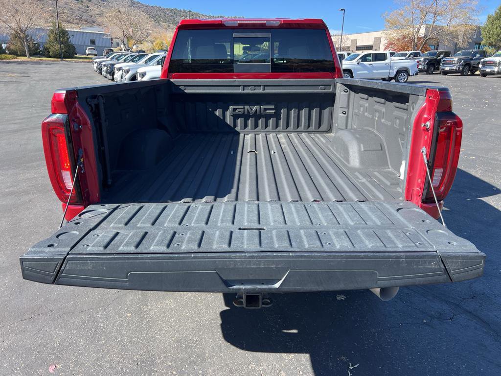 Used 2021 GMC Sierra 2500 SLT w/ SLT Convenience Package image 9