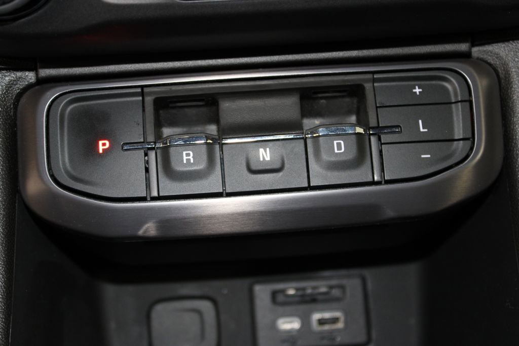 Used 2023 GMC Acadia AT4 w/ Preferred Package image 49