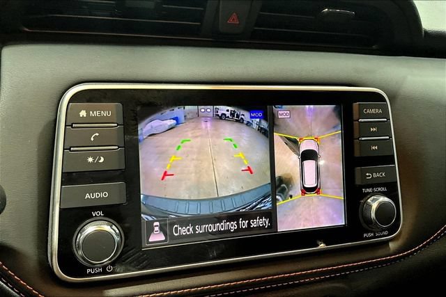 Used 2019 Nissan Kicks SR w/ Exterior Package FWD image 13