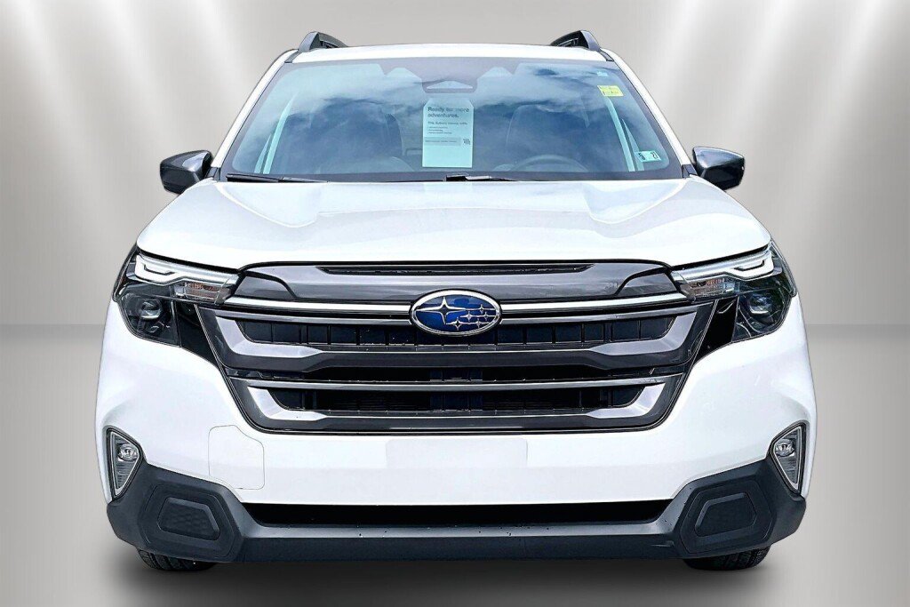 Certified 2026 Subaru Forester Premium AWD/4WD image 2