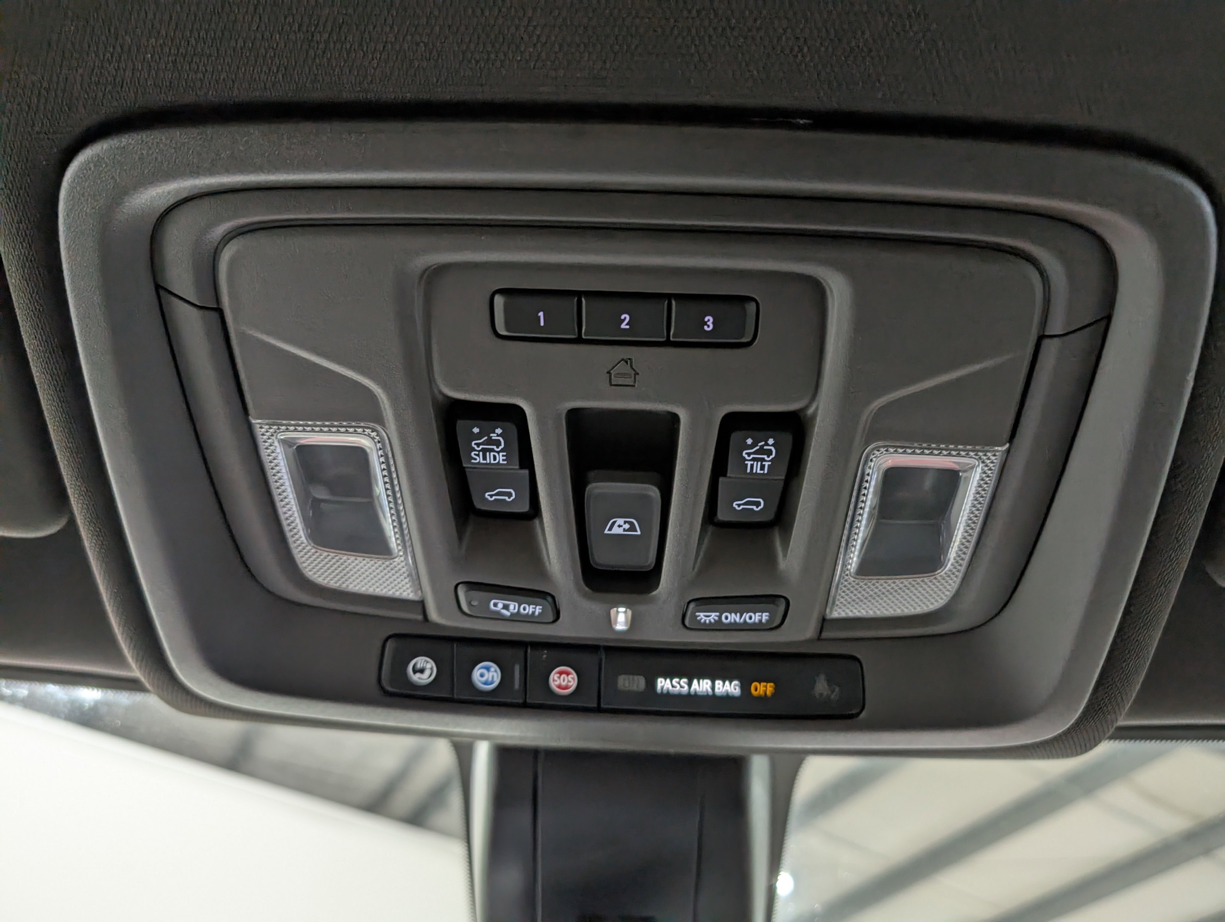 Used 2020 GMC Sierra 1500 SLT w/ SLT Premium Plus Package image 27